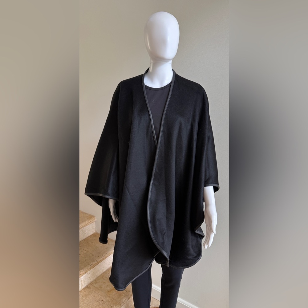 New SOFIA CASHMERE 100% Cashmere With Leather Trim Shawl Cape Wrap